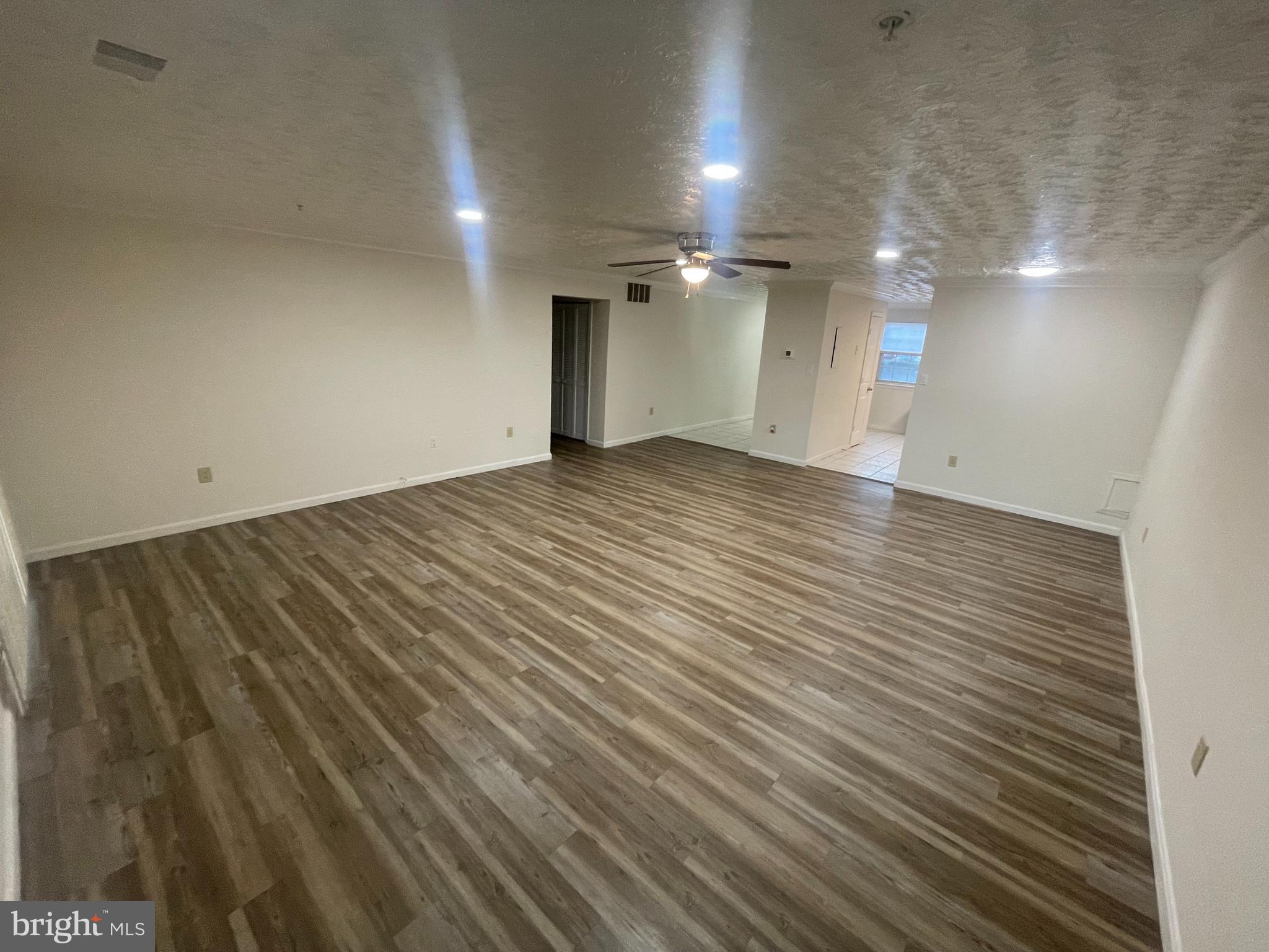 KETTERING OVERLOOK CONDO - Residential