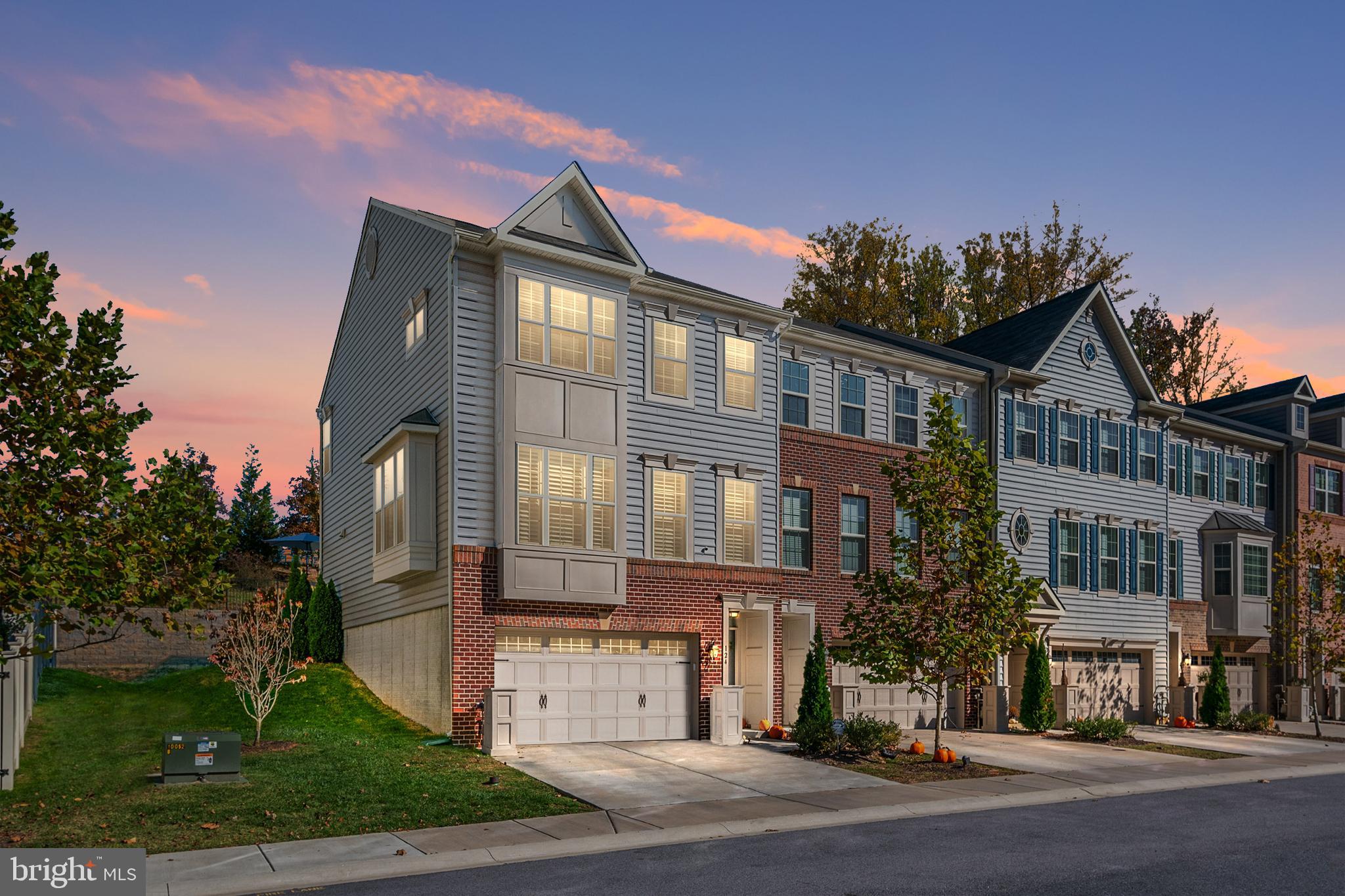 ADMIRALS RIDGE - Residential