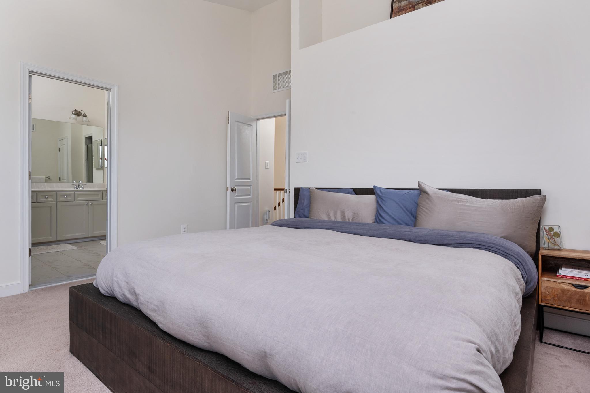 ADMIRALS RIDGE - Residential