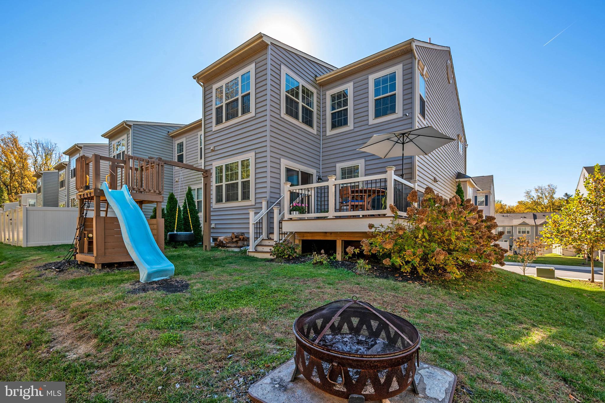 ADMIRALS RIDGE - Residential