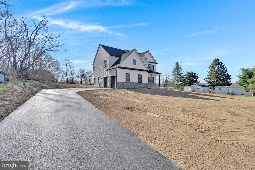 Photo of 5784 Wild Lilac Drive, EAST PETERSBURG, PA 17520 (MLS # PALA2090988)