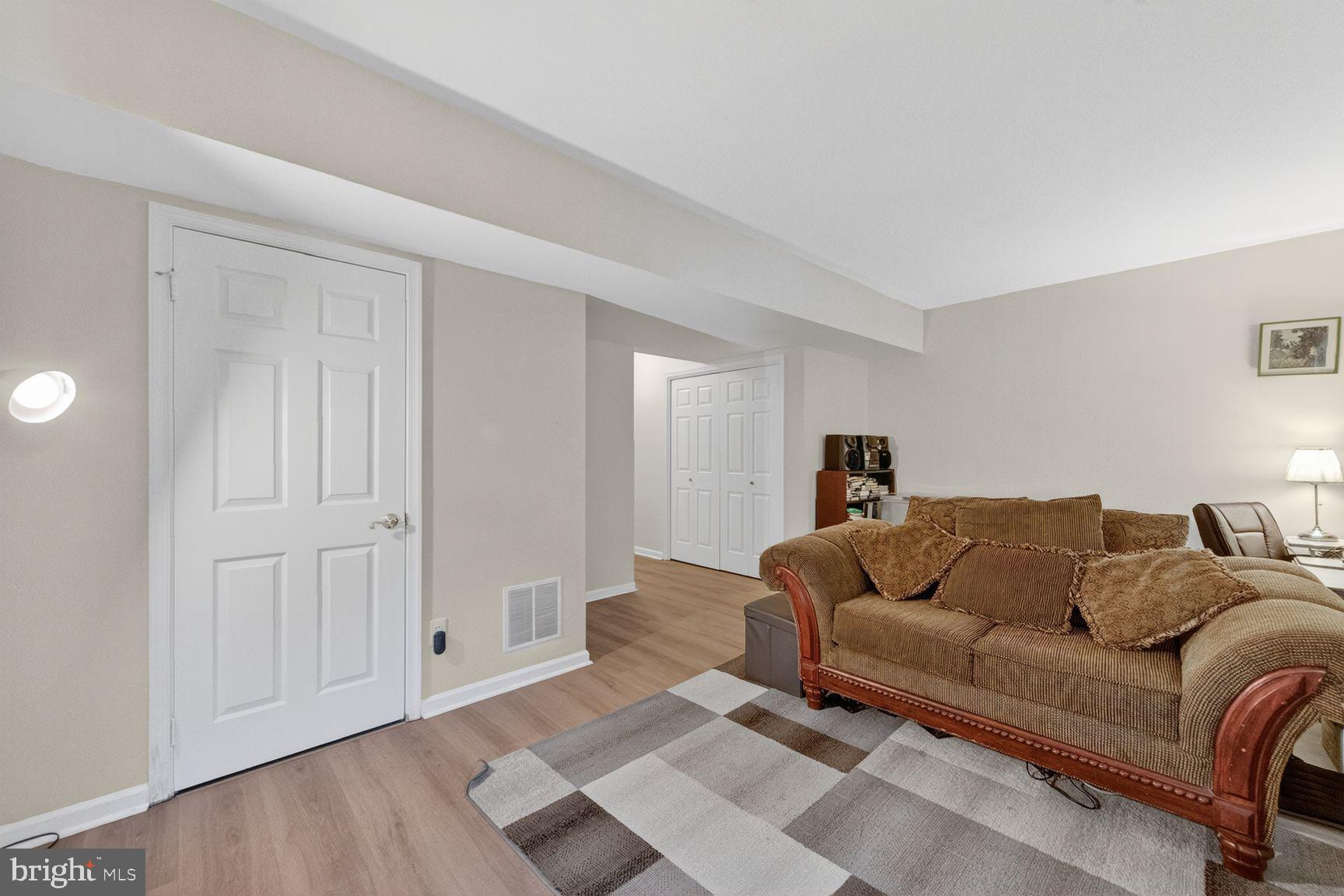 FOX CREEK - Residential