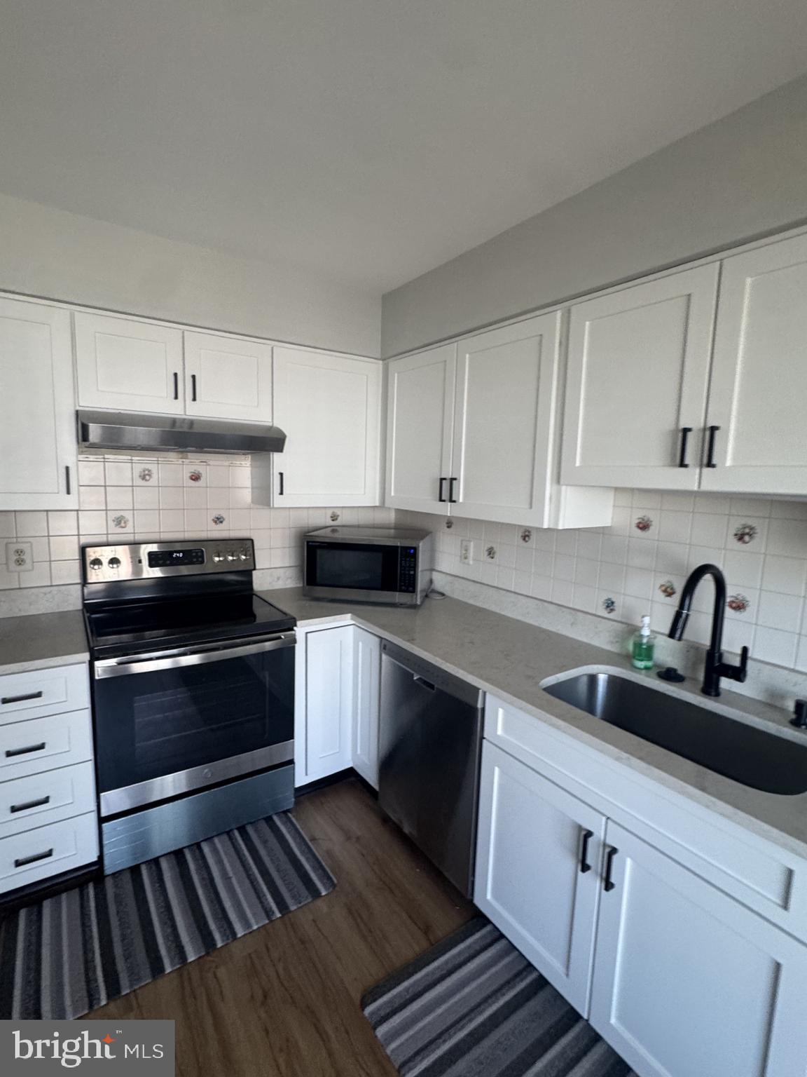 FOX CREEK - Residential