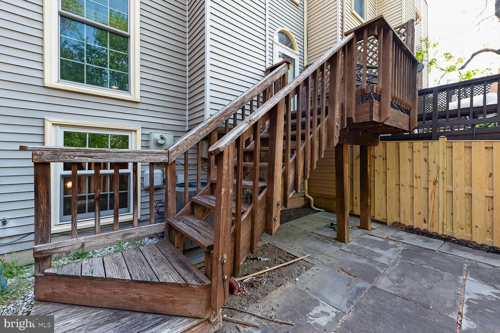 FOX CREEK - Residential