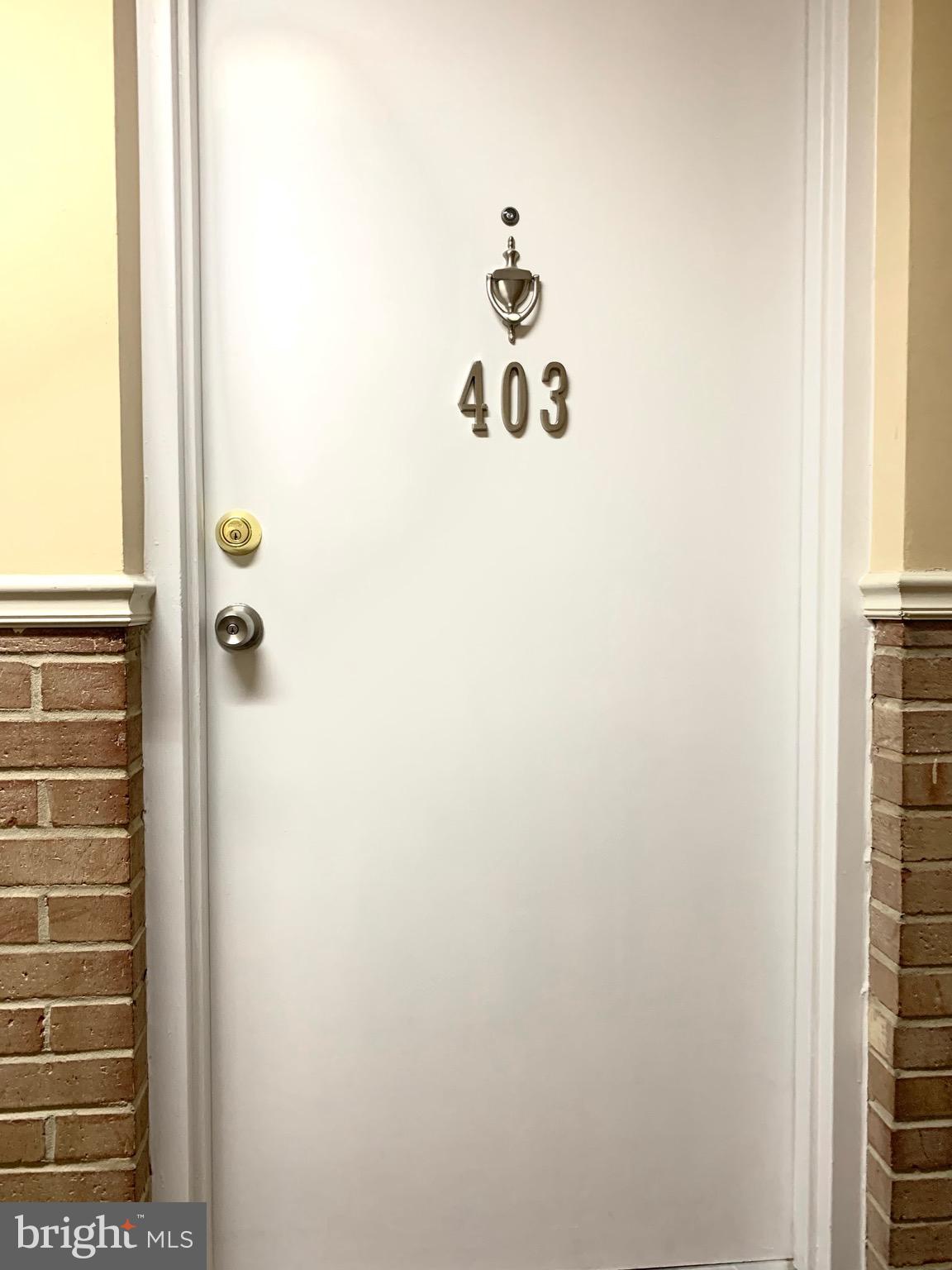 COLUMBIA KNOLL - Residential Lease