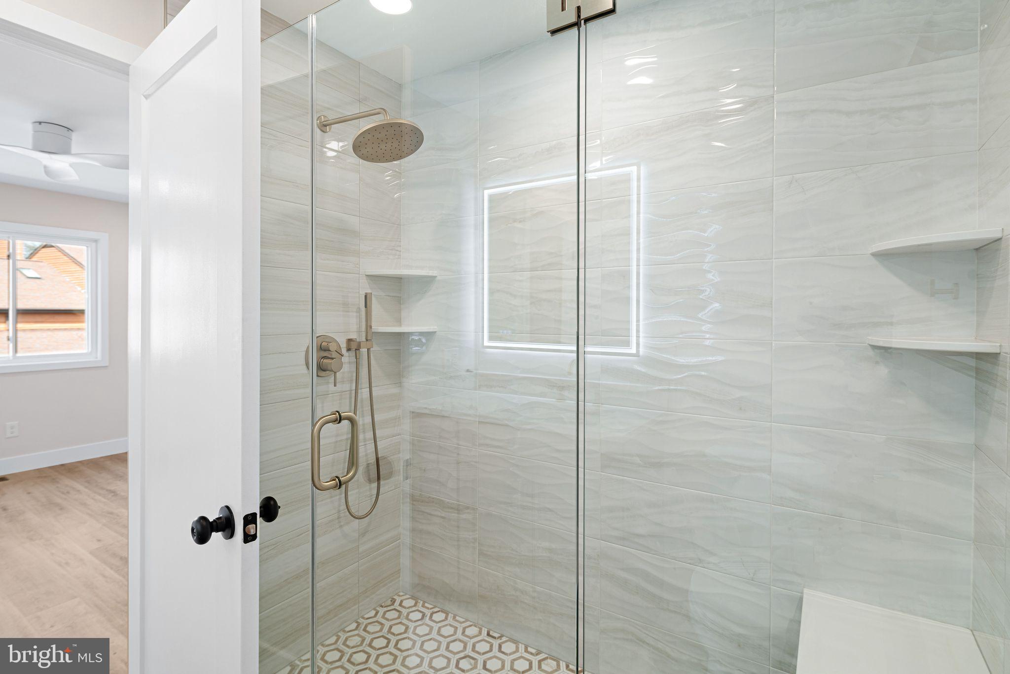 CROOKED CROSSING - Residential