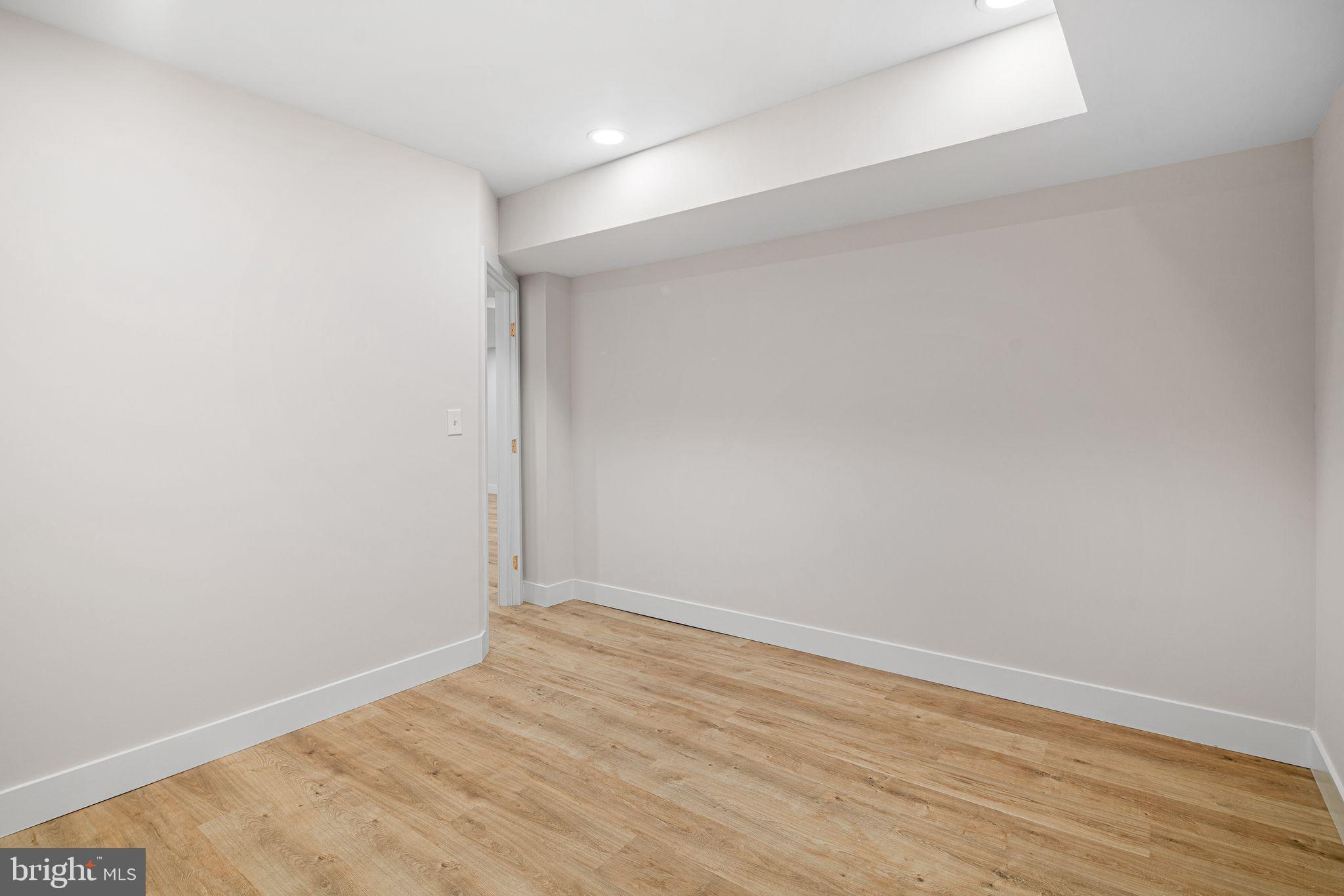 CROOKED CROSSING - Residential