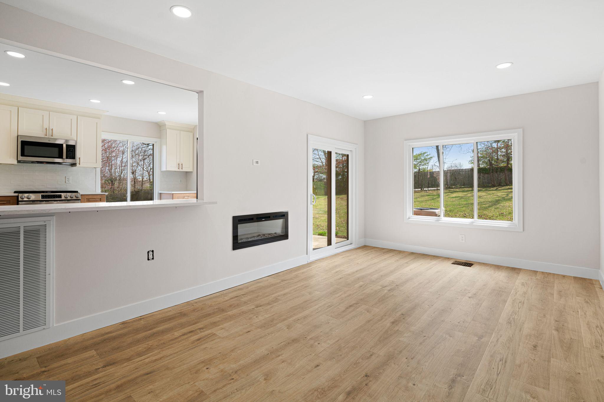 CROOKED CROSSING - Residential