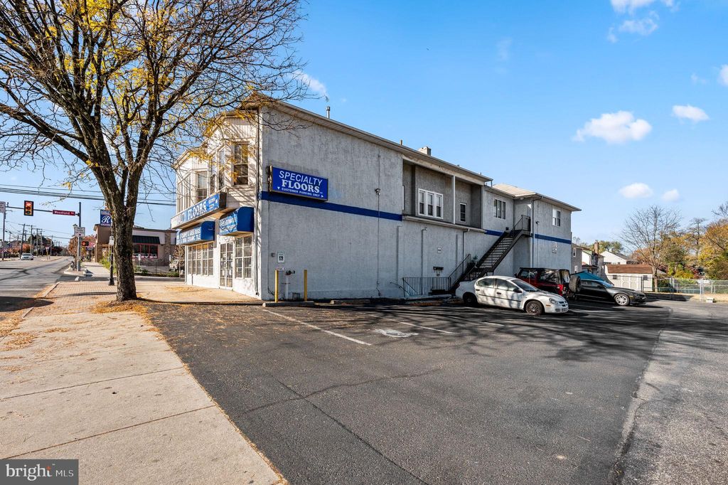 Photo of 1336 Easton Road, ROSLYN, PA 19001 (MLS # PAMC2127070)