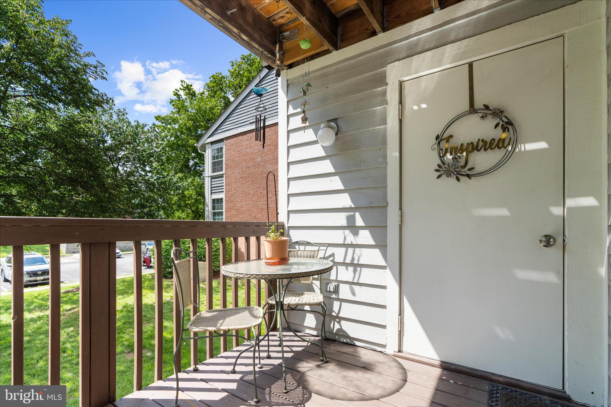 CROMWELL FOUNTAIN - Residential