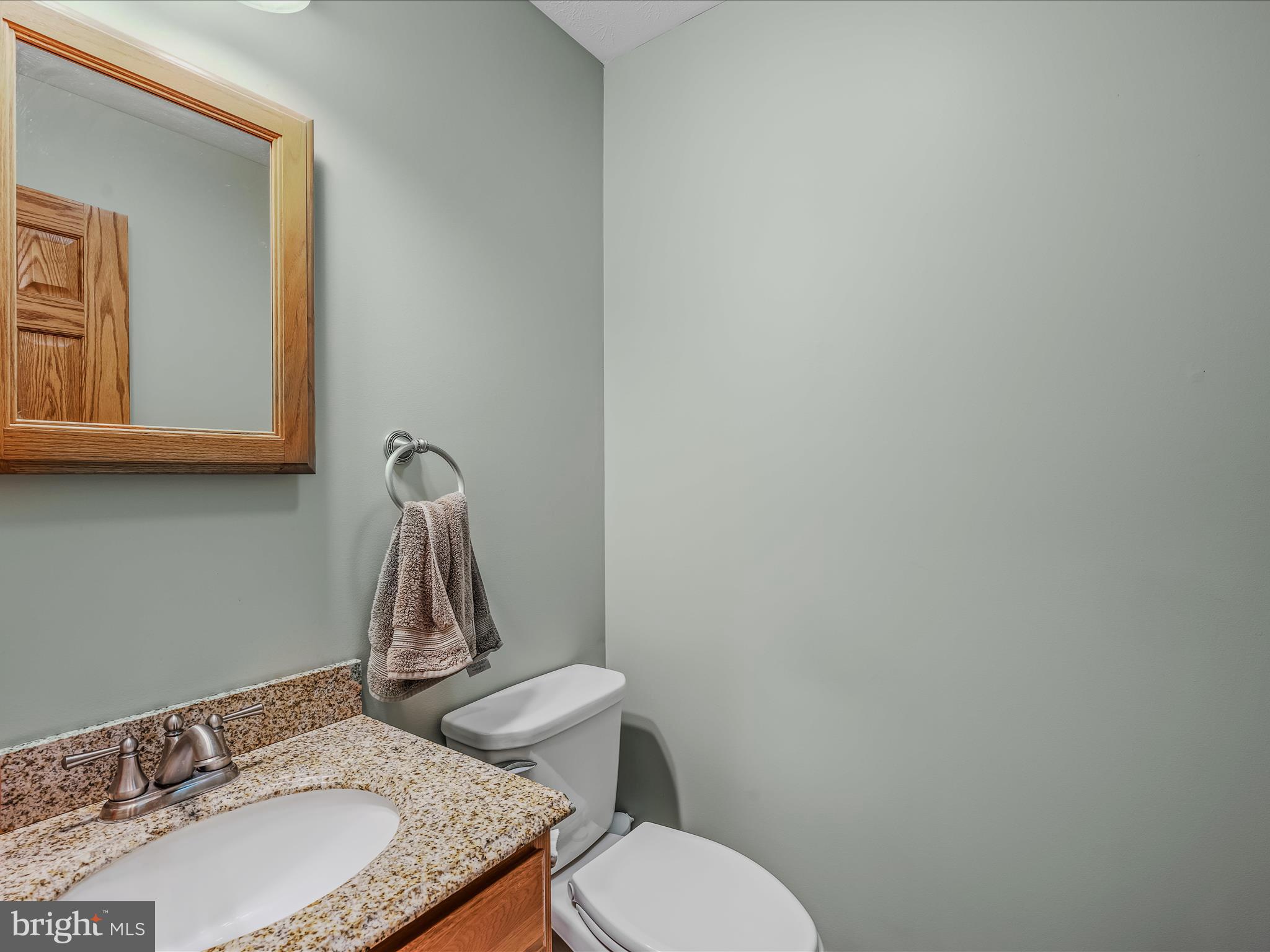 FAIRVIEW OAKS - Residential