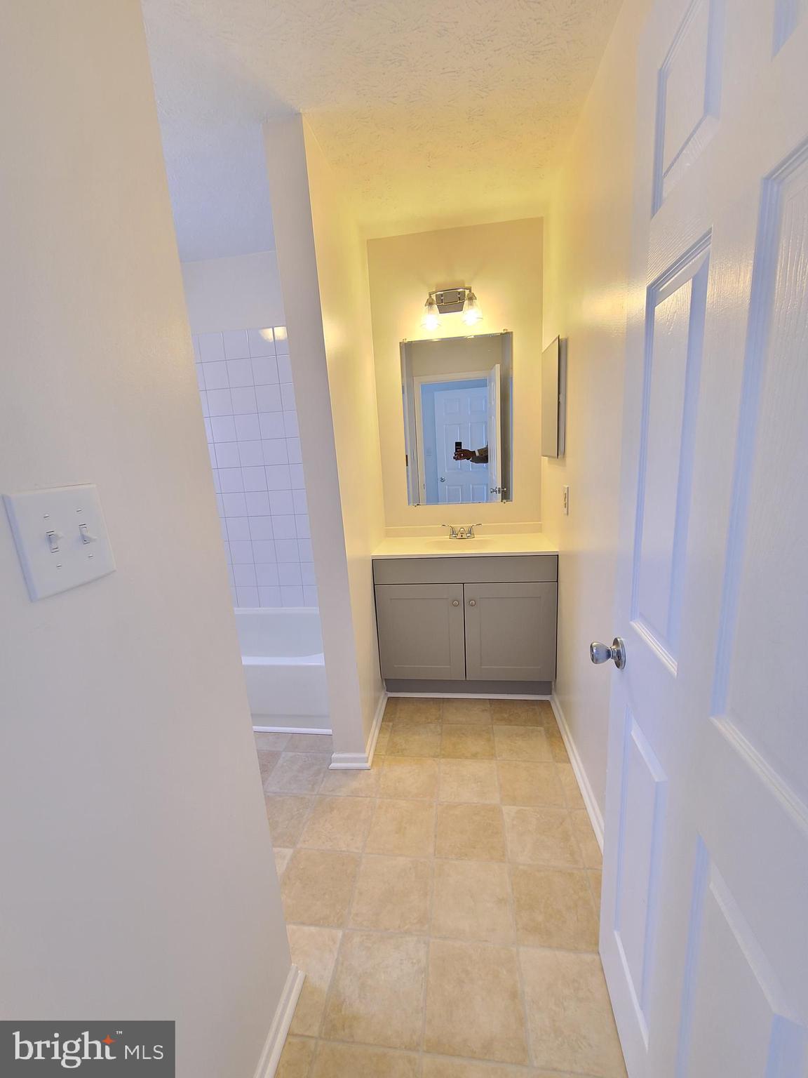 FAIR HILL FARM - Residential Lease