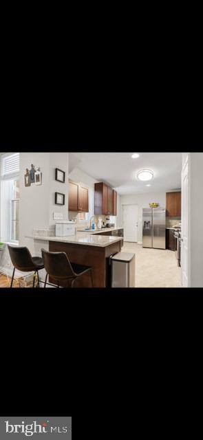 JOHNSTON SQUARE - Residential Lease