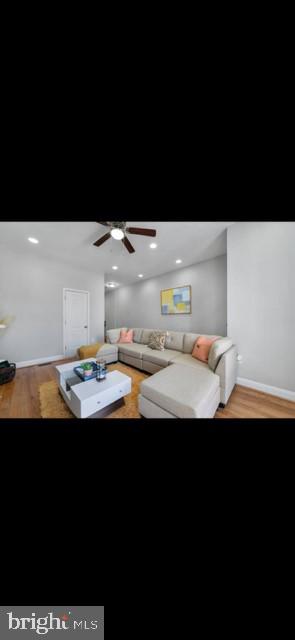 JOHNSTON SQUARE - Residential Lease