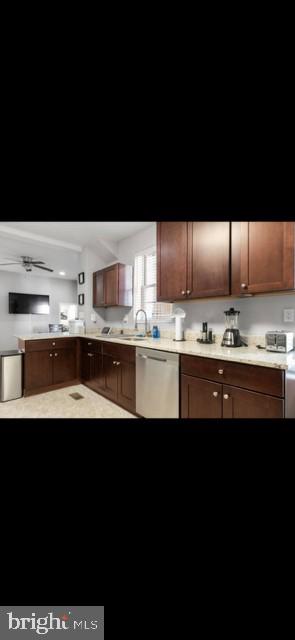 JOHNSTON SQUARE - Residential Lease