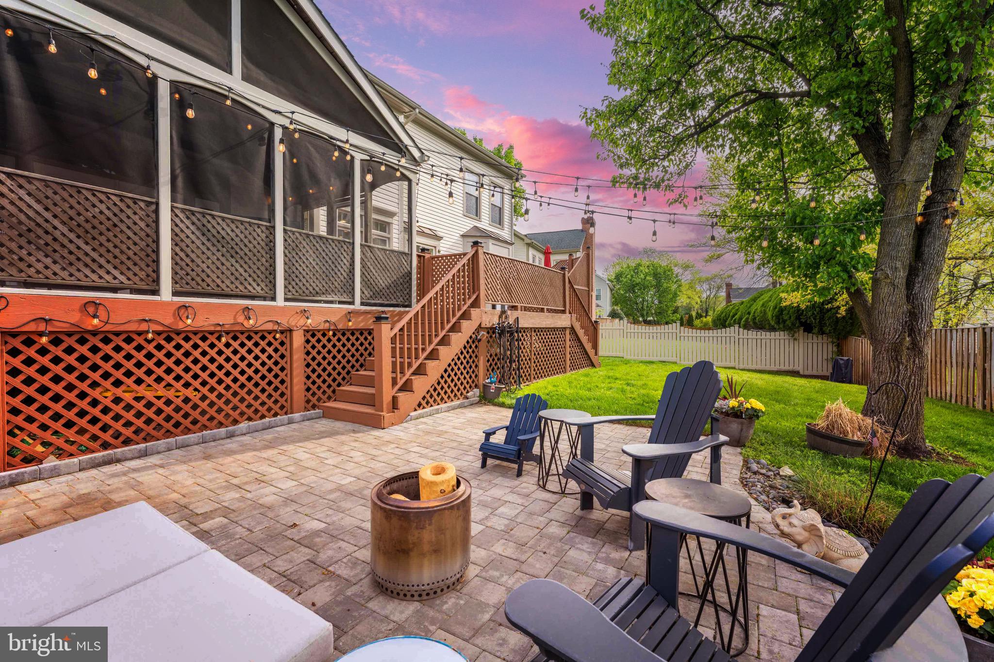 MEADOW HALL - Residential