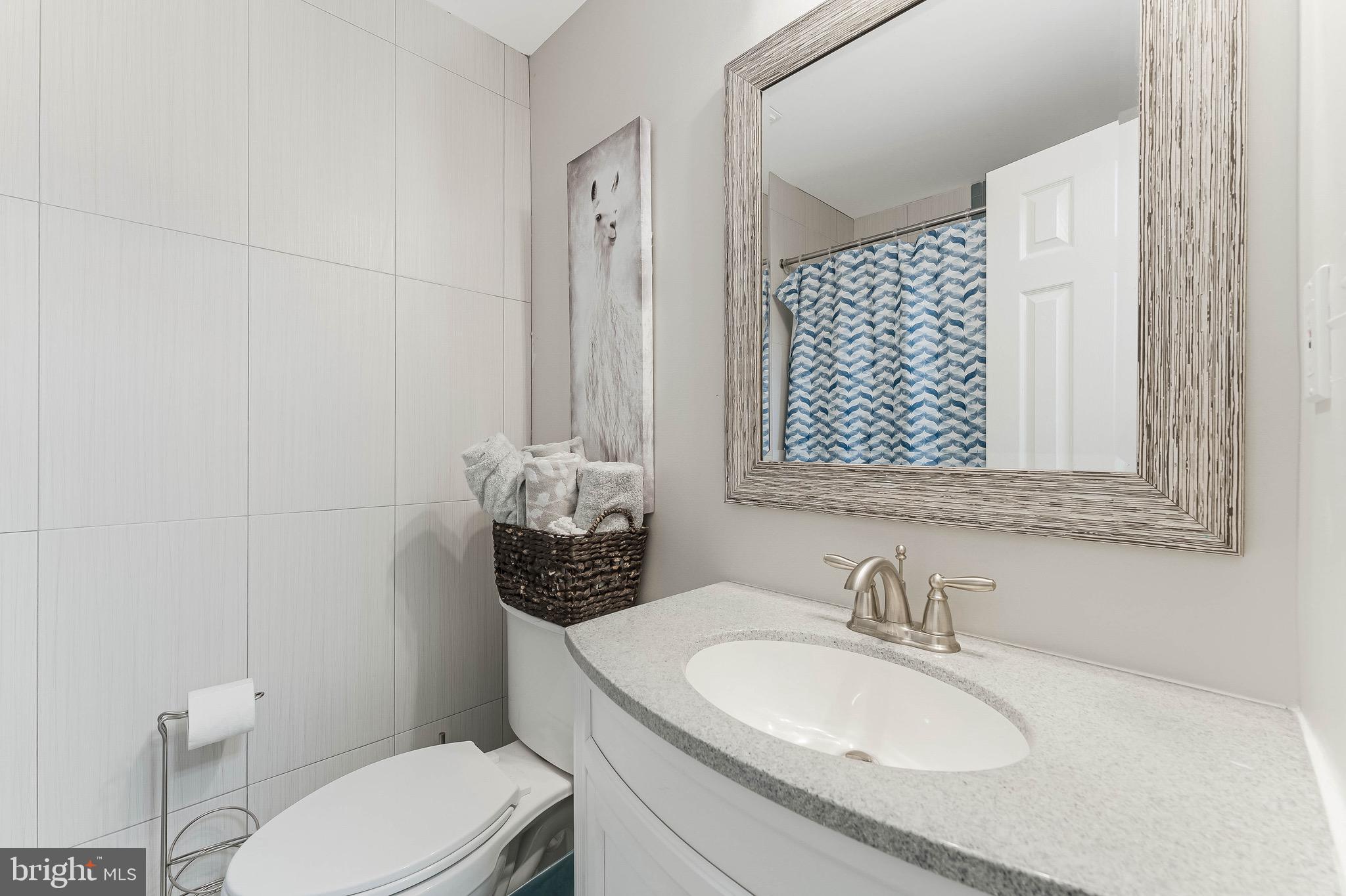 MEADOW HALL - Residential