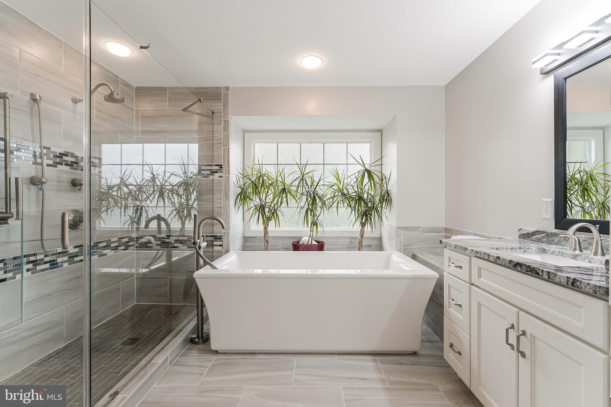 MEADOW HALL - Residential