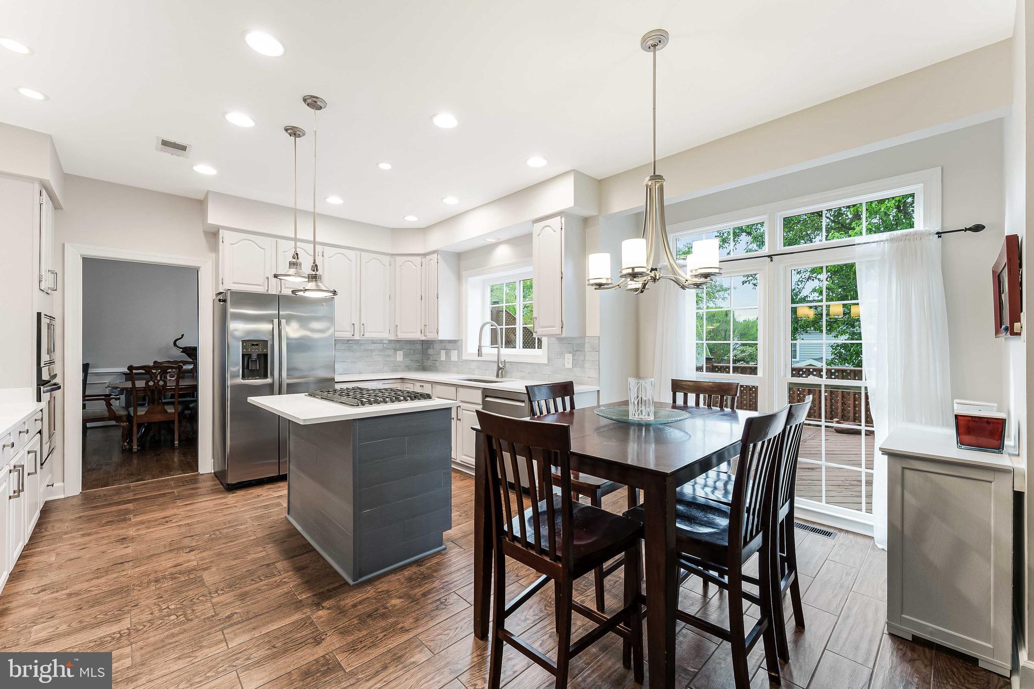 MEADOW HALL - Residential