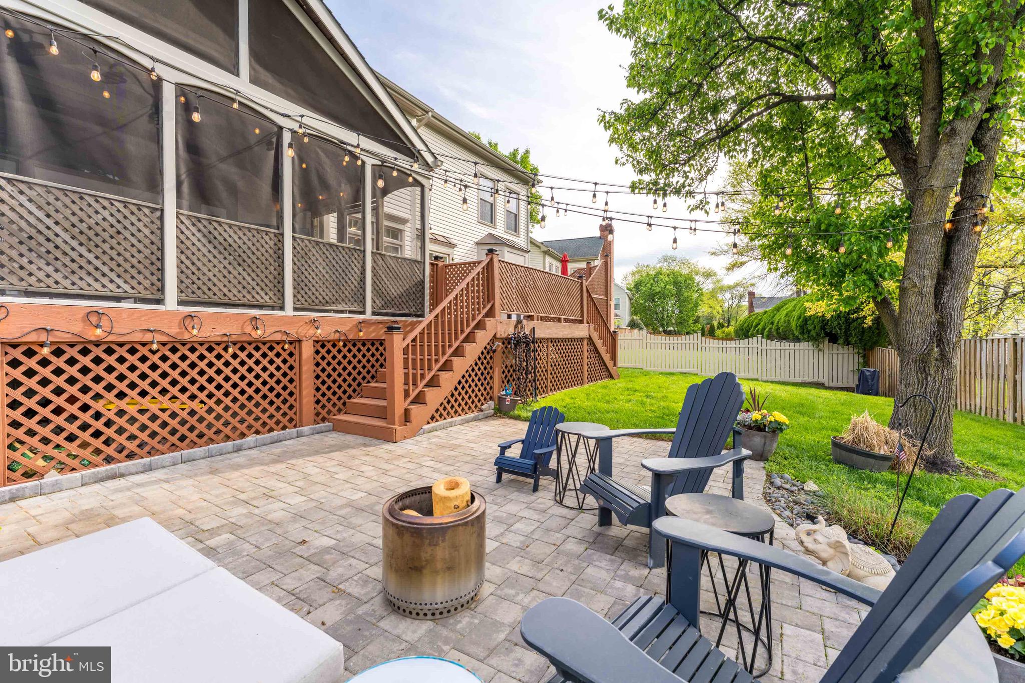 MEADOW HALL - Residential