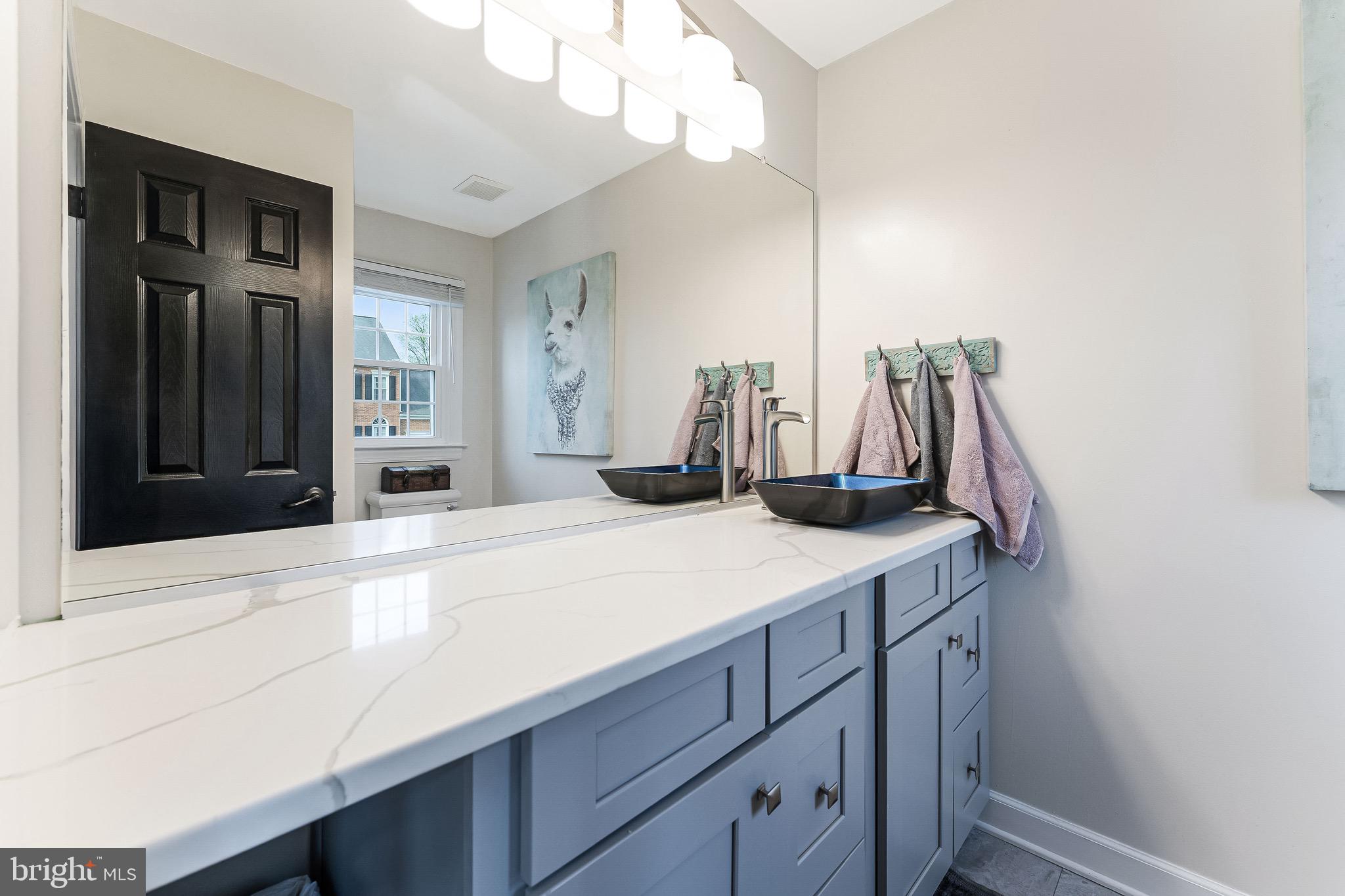 MEADOW HALL - Residential