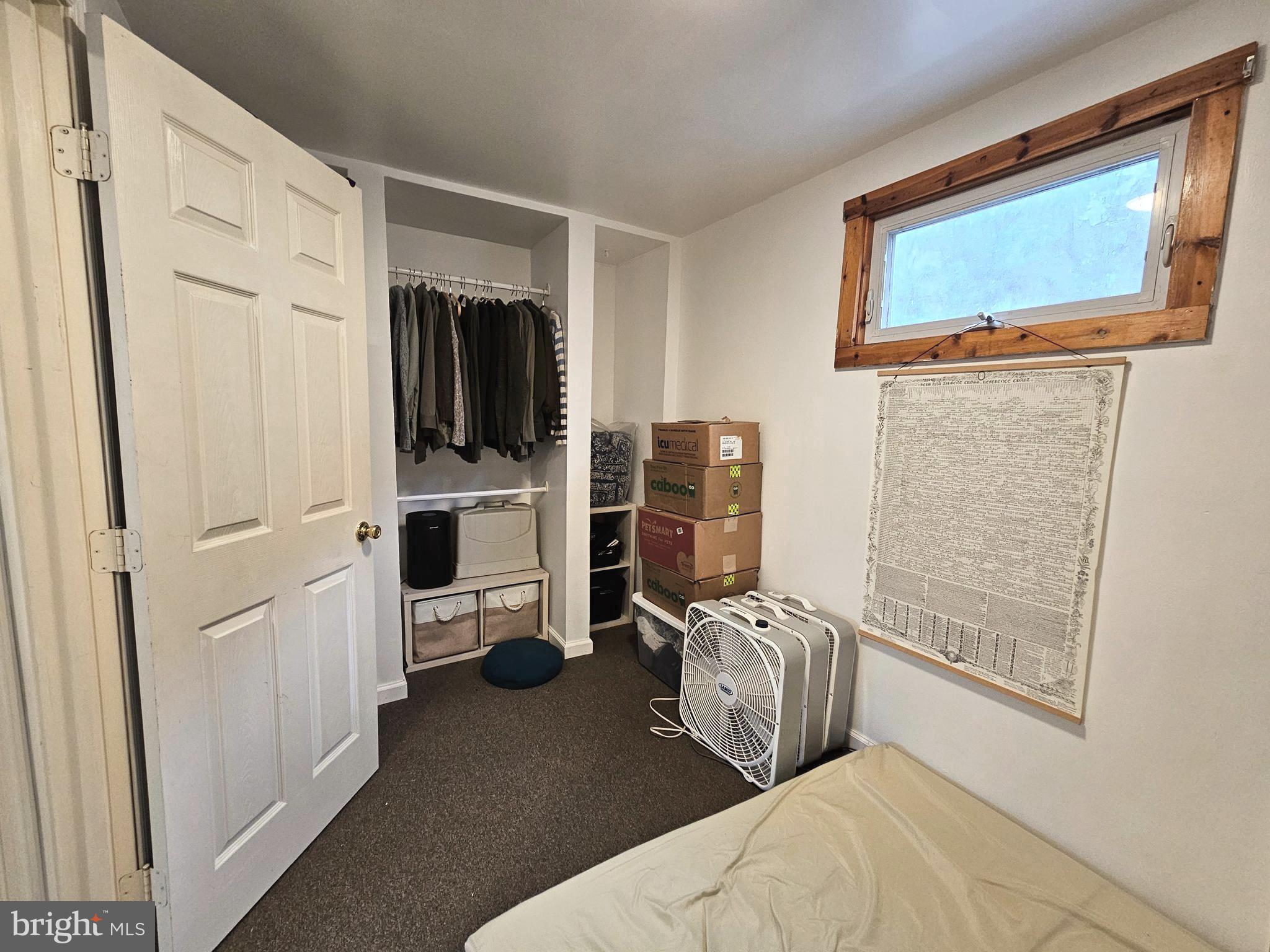 BERKELEY SPRINGS CORPORATION - Residential Lease