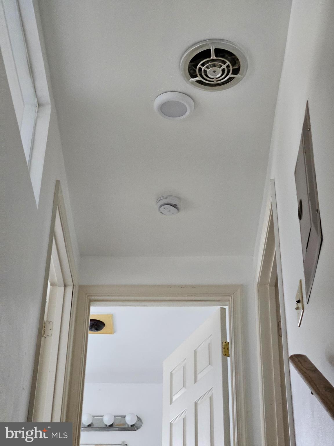 BERKELEY SPRINGS CORPORATION - Residential Lease