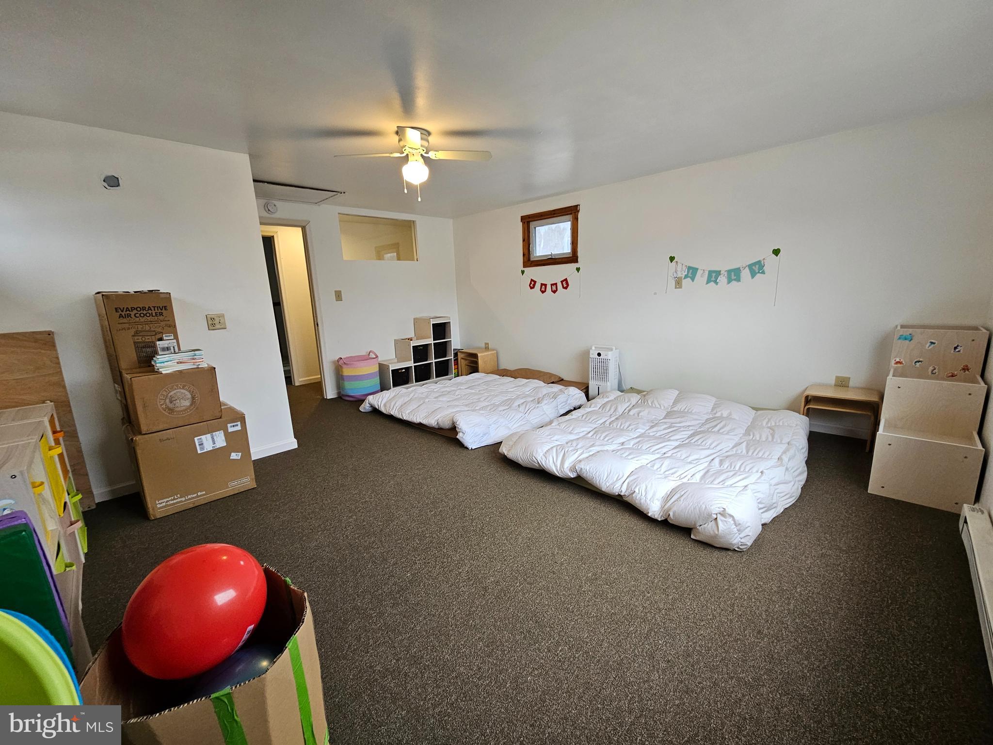 BERKELEY SPRINGS CORPORATION - Residential Lease