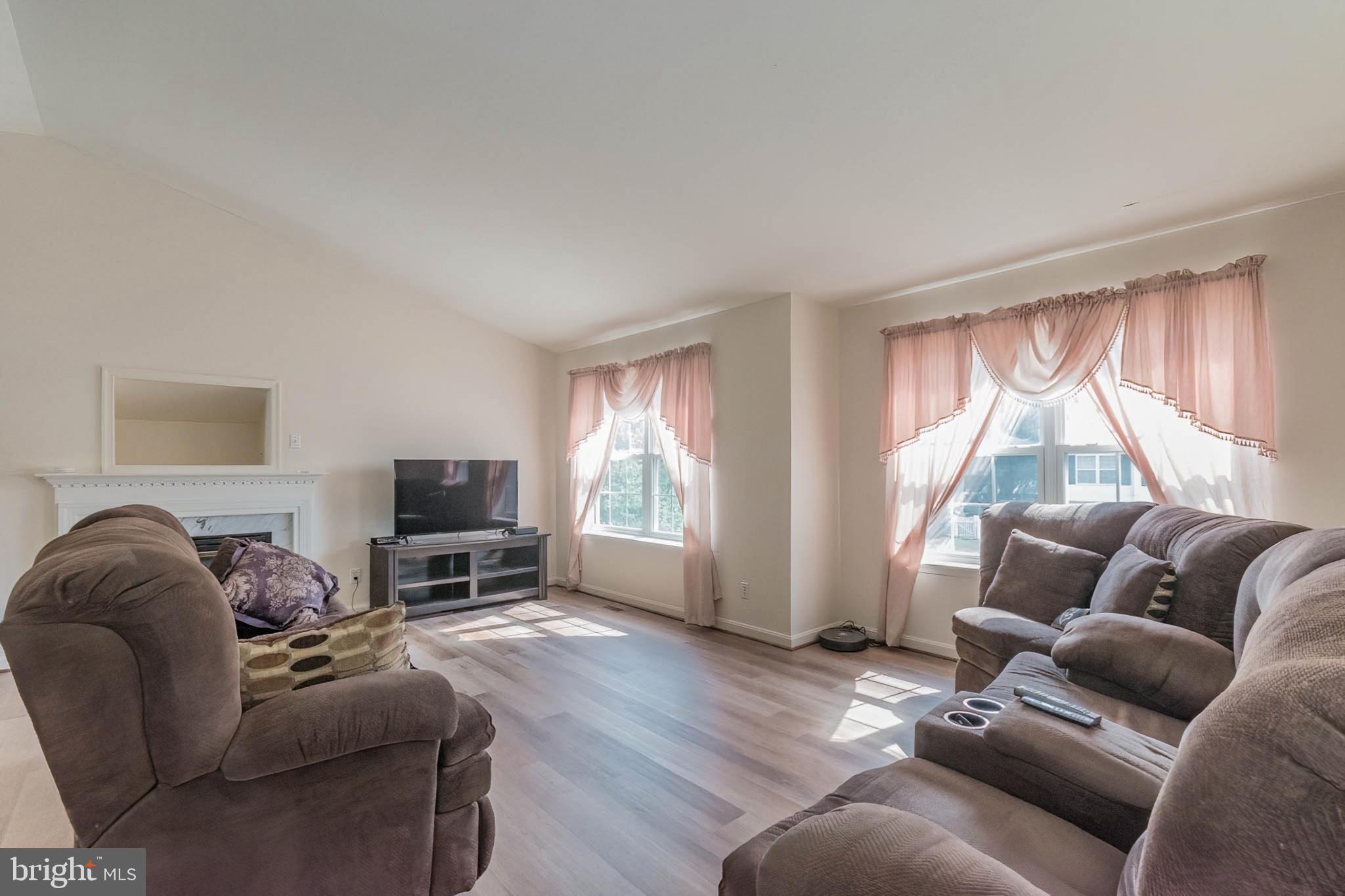 SYCAMORE VILLAGE - Residential