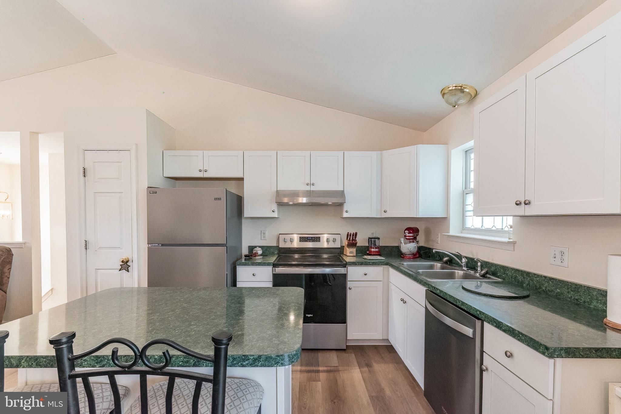 SYCAMORE VILLAGE - Residential