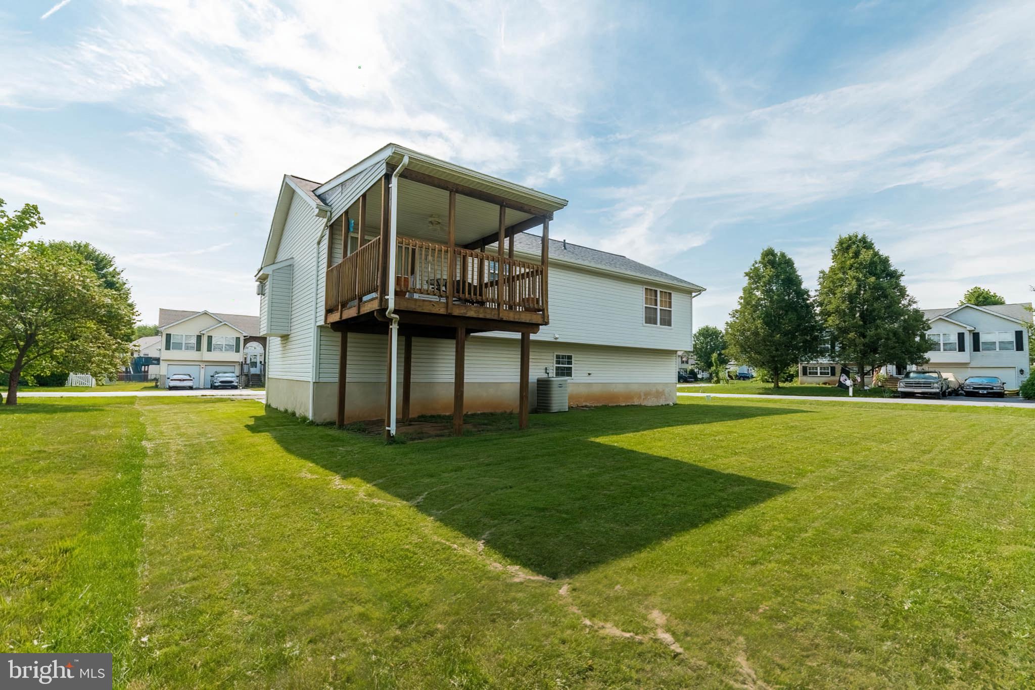 SYCAMORE VILLAGE - Residential