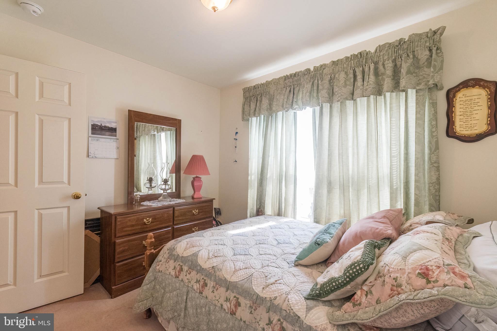 SYCAMORE VILLAGE - Residential