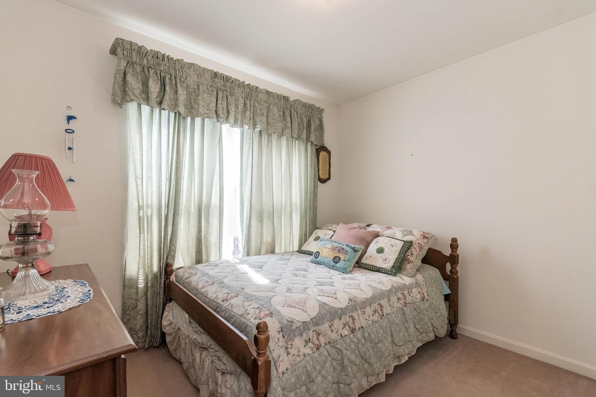 SYCAMORE VILLAGE - Residential