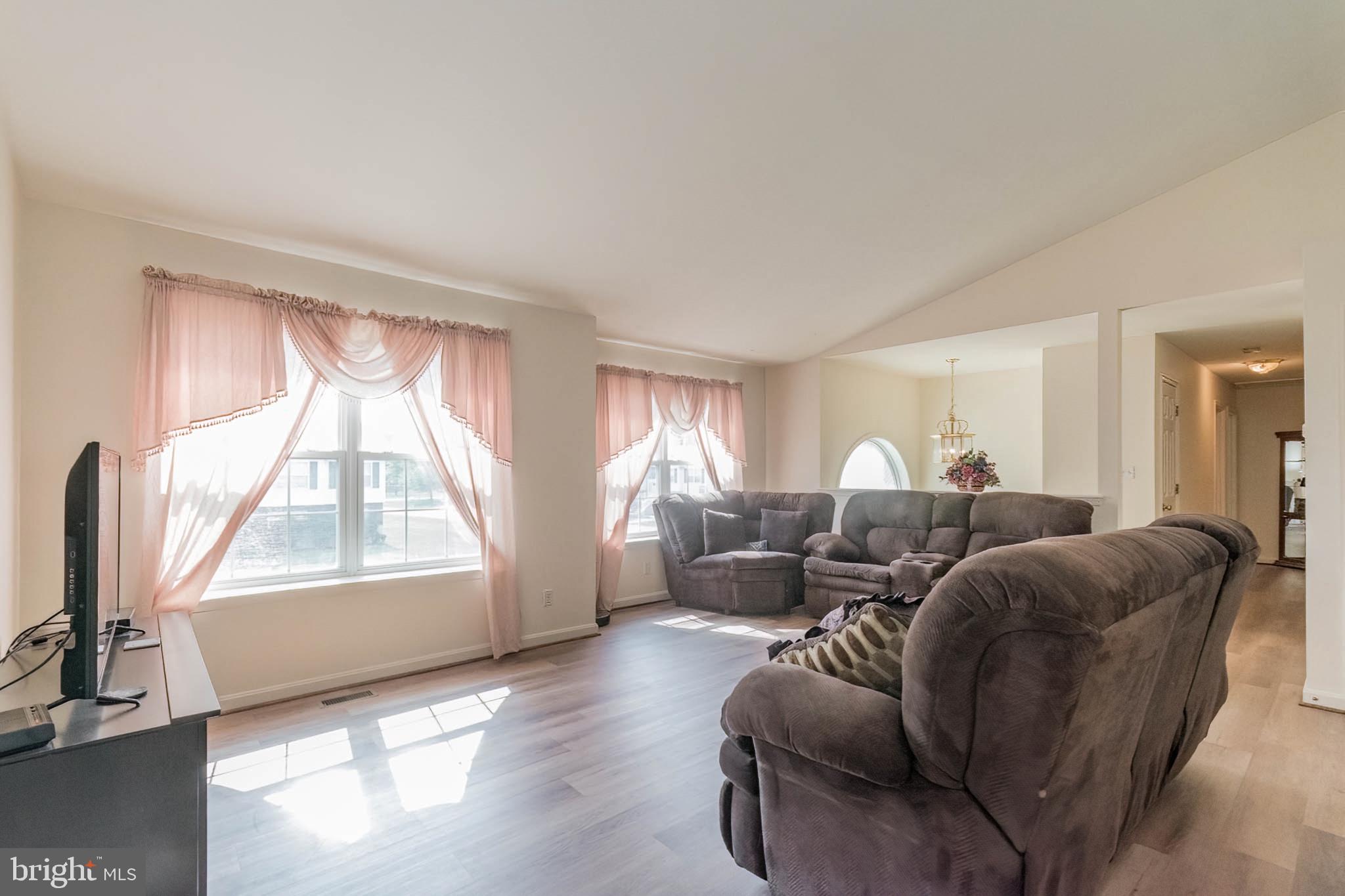 SYCAMORE VILLAGE - Residential