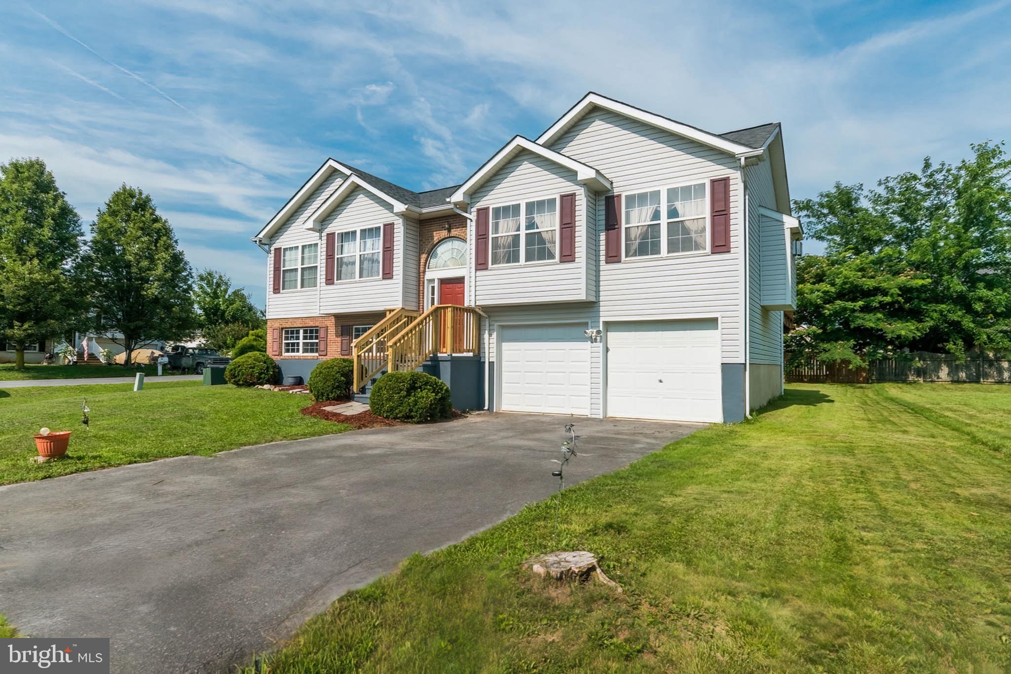 SYCAMORE VILLAGE - Residential