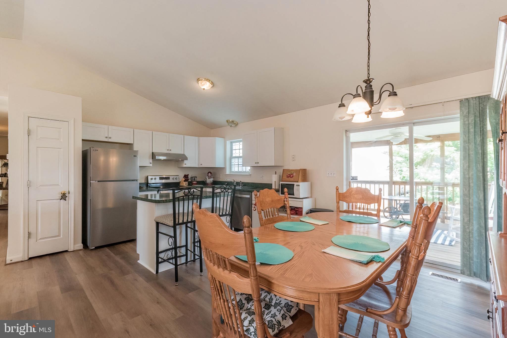 SYCAMORE VILLAGE - Residential