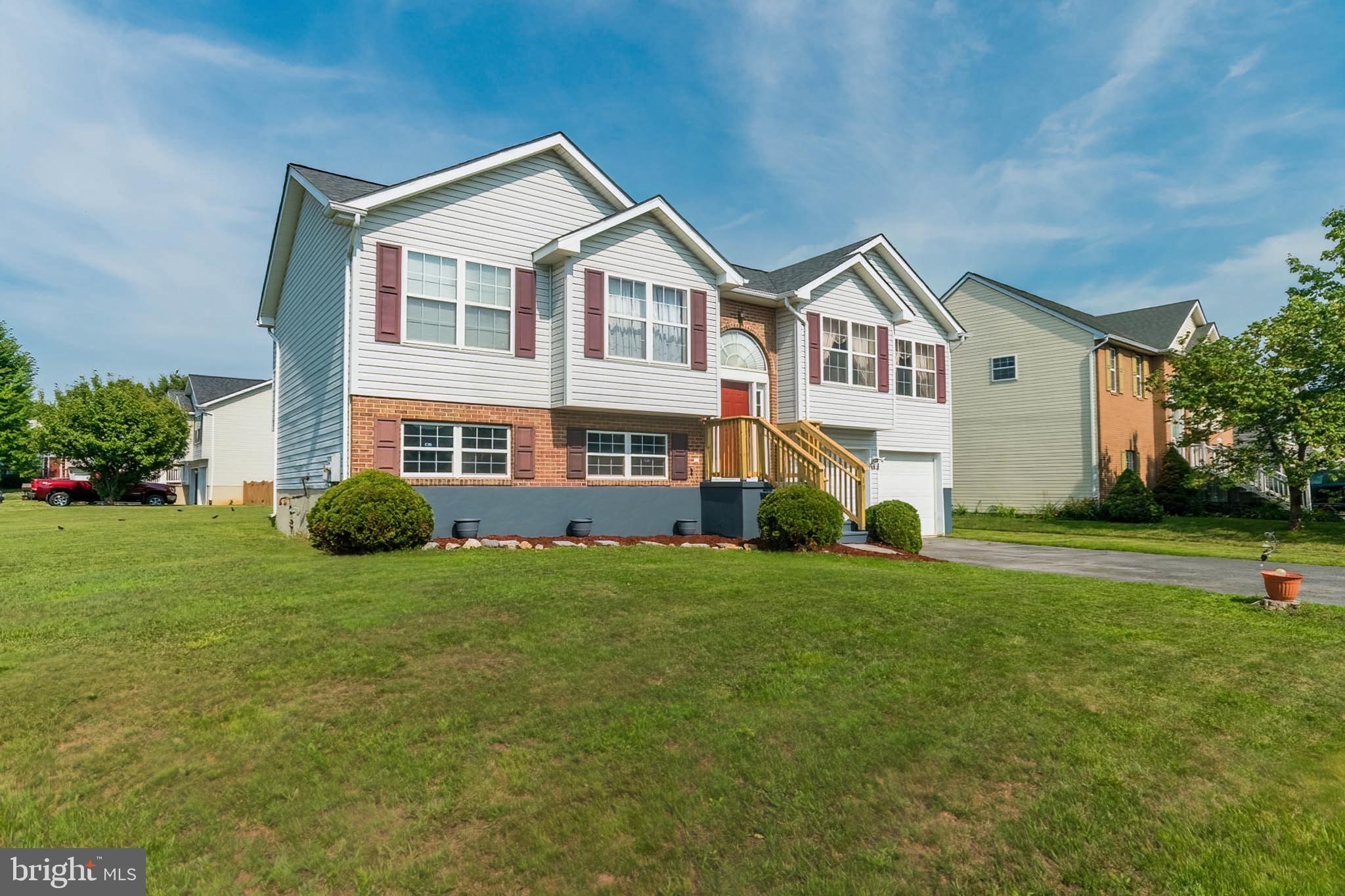 SYCAMORE VILLAGE - Residential