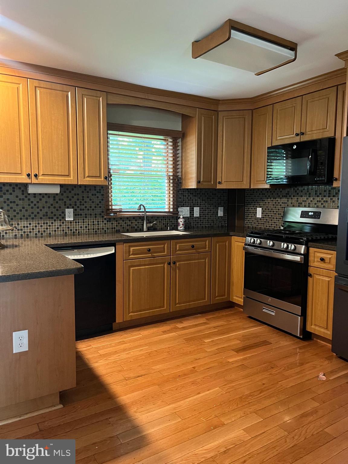 111 W OCEAN AVENUE