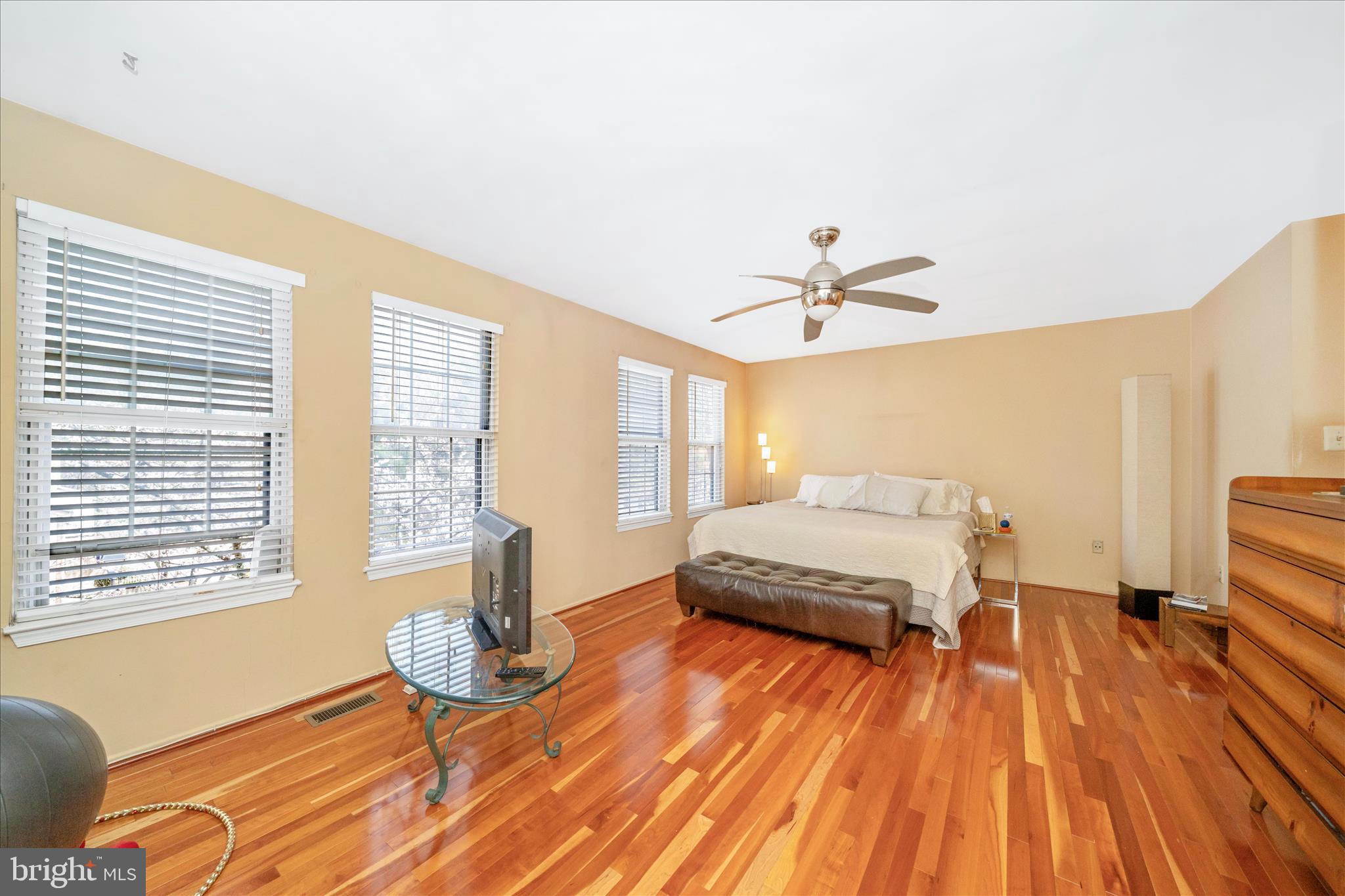 TOWNES OF GLOUCESTER - Residential