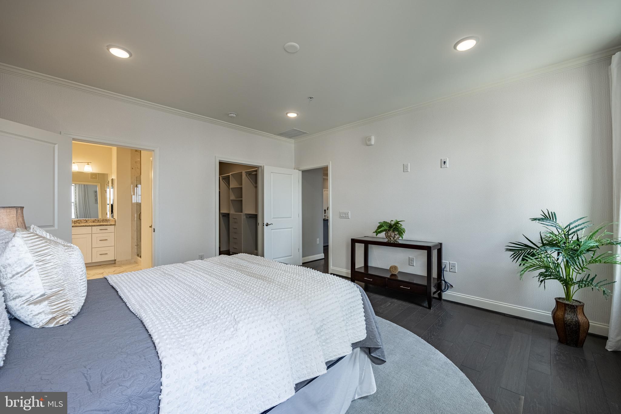 BIRCHWOOD AT BRAMBLETON - Residential