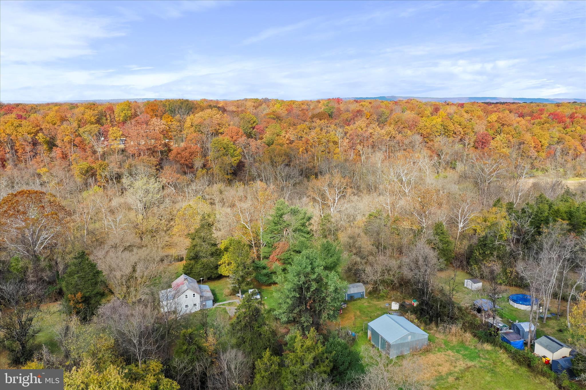 HIDDEN RIVER FARM - Residential