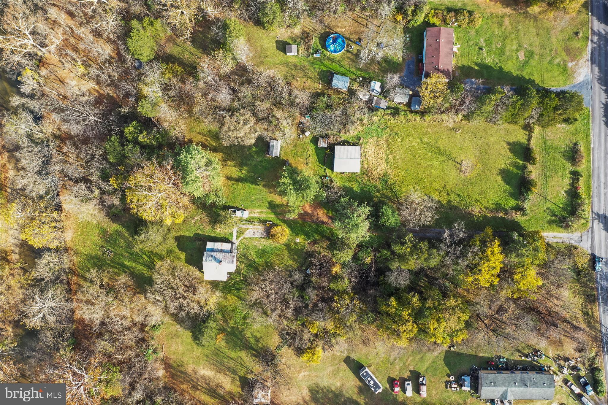 HIDDEN RIVER FARM - Residential