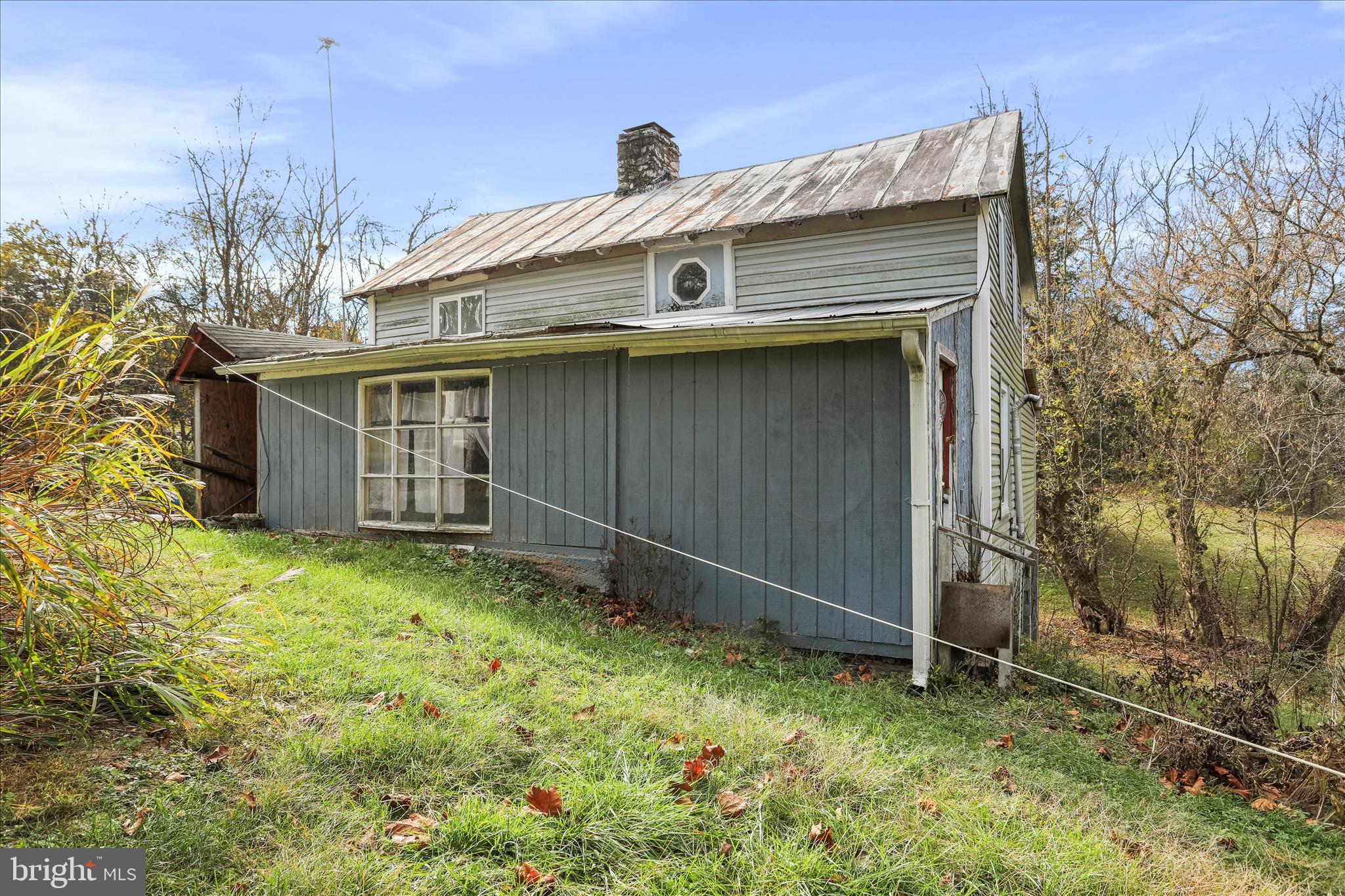 HIDDEN RIVER FARM - Residential