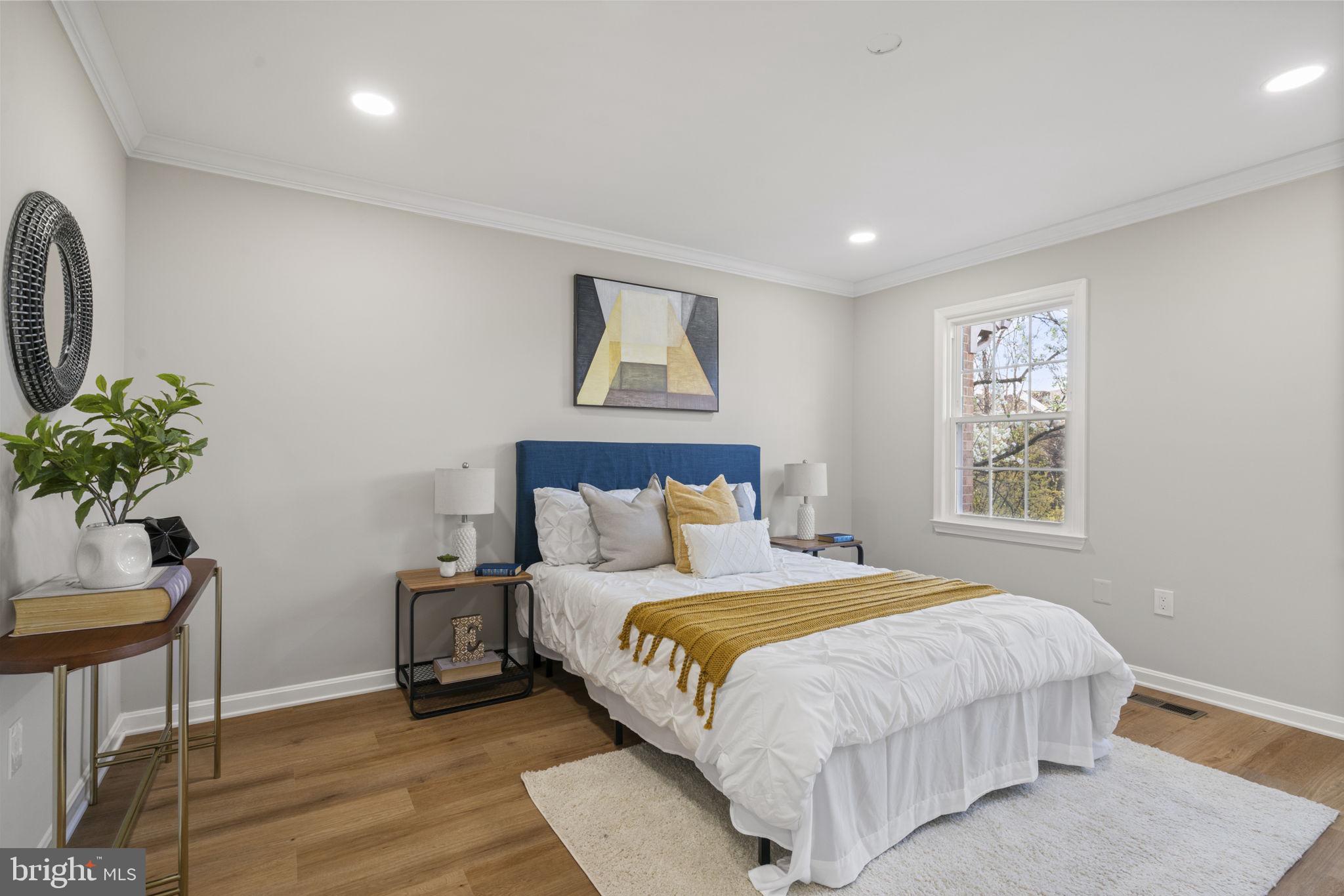 COUNTRY CREEK - Residential