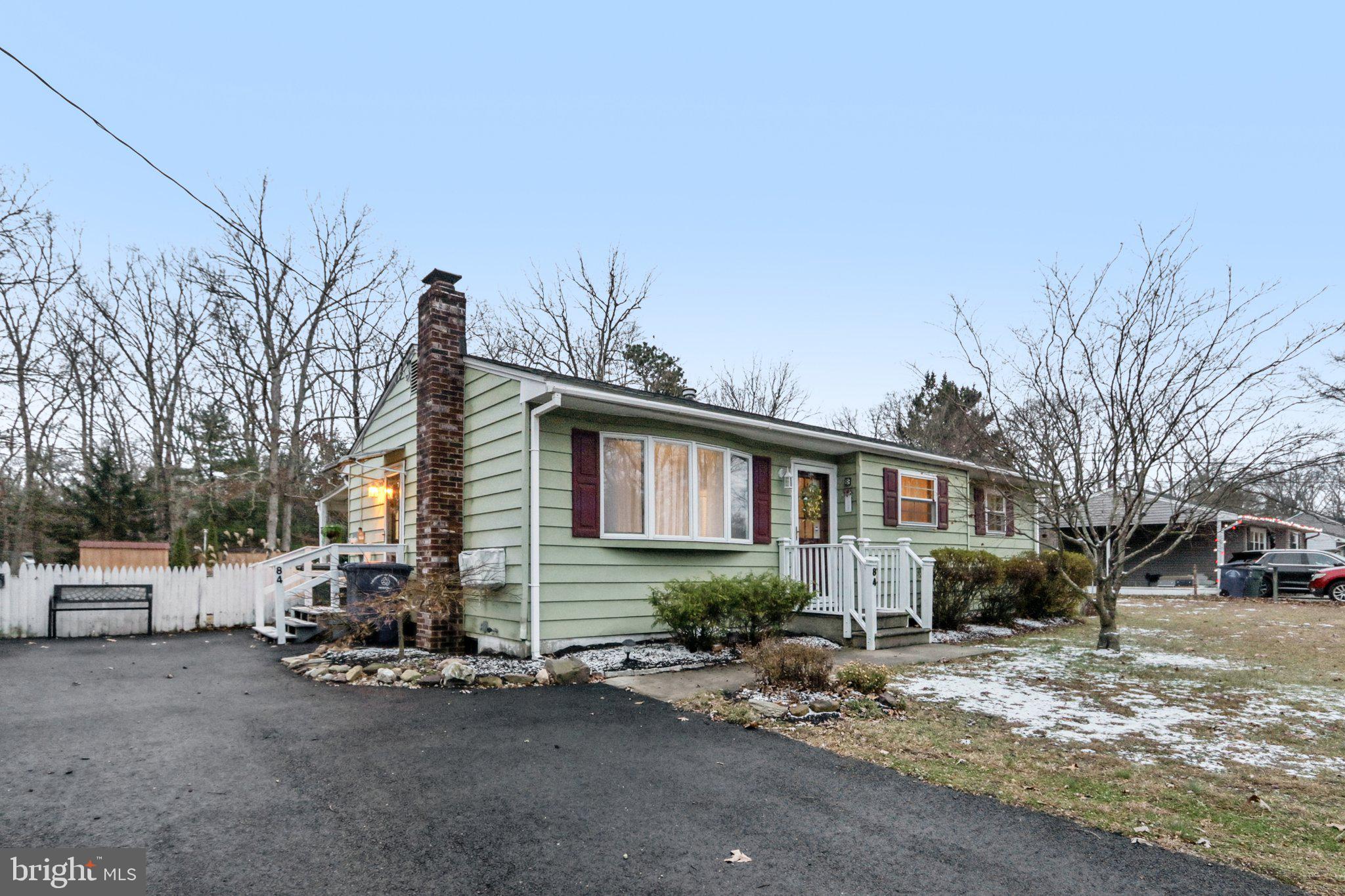 84 MALAGA LAKE BOULEVARD