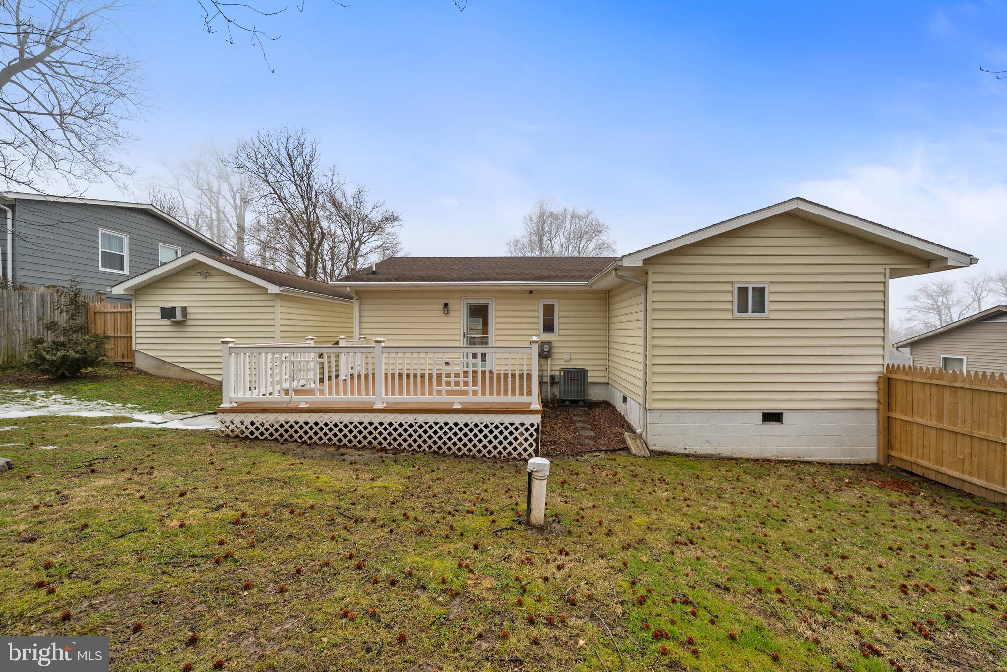 NORTH CHESAPEAKE BEACH - Residential