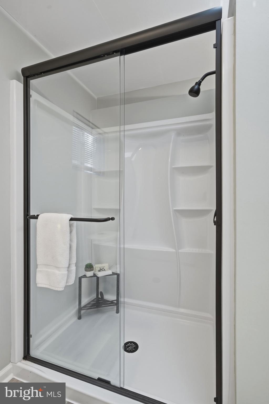 NORTH CHESAPEAKE BEACH - Residential