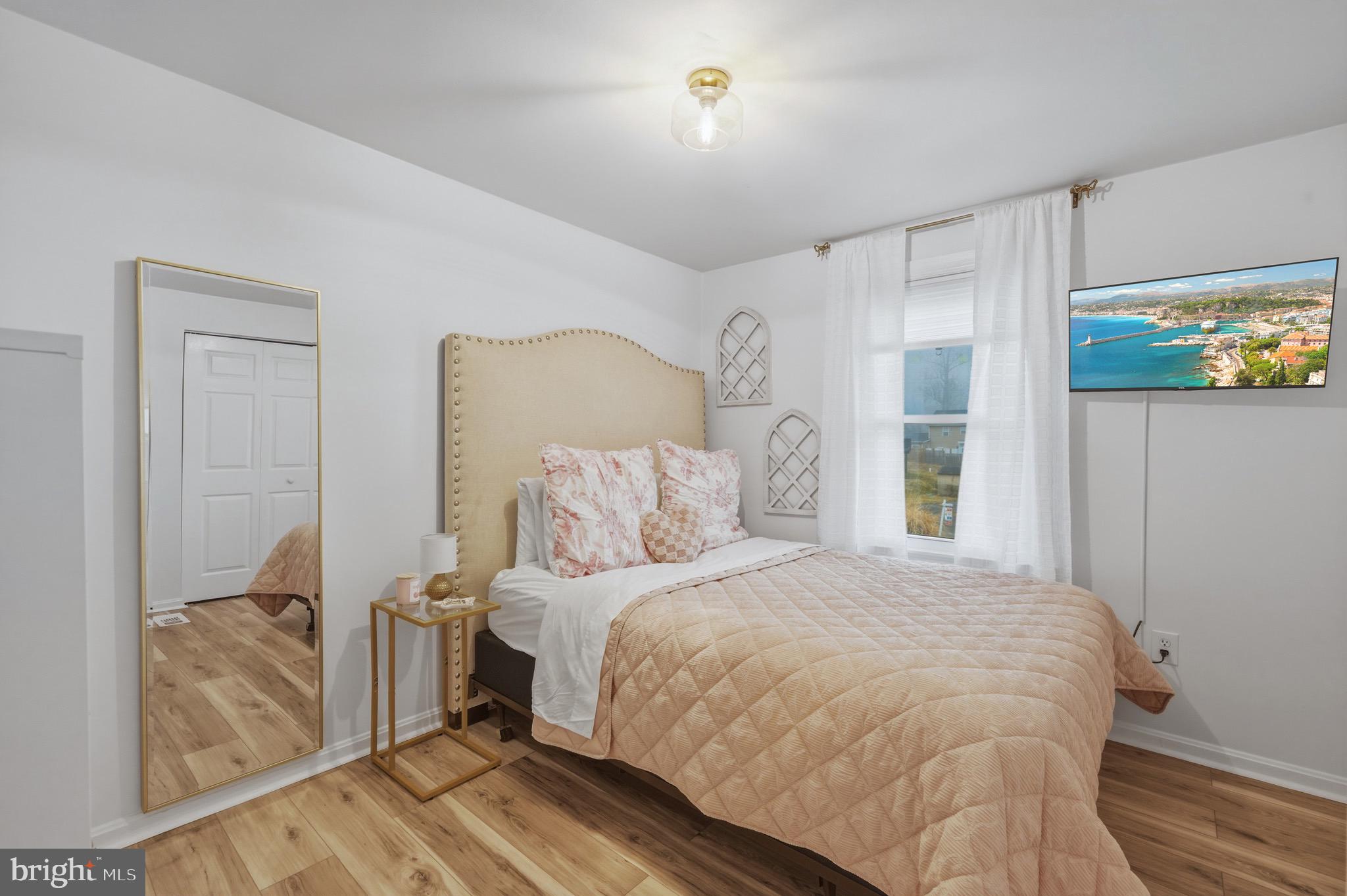 NORTH CHESAPEAKE BEACH - Residential