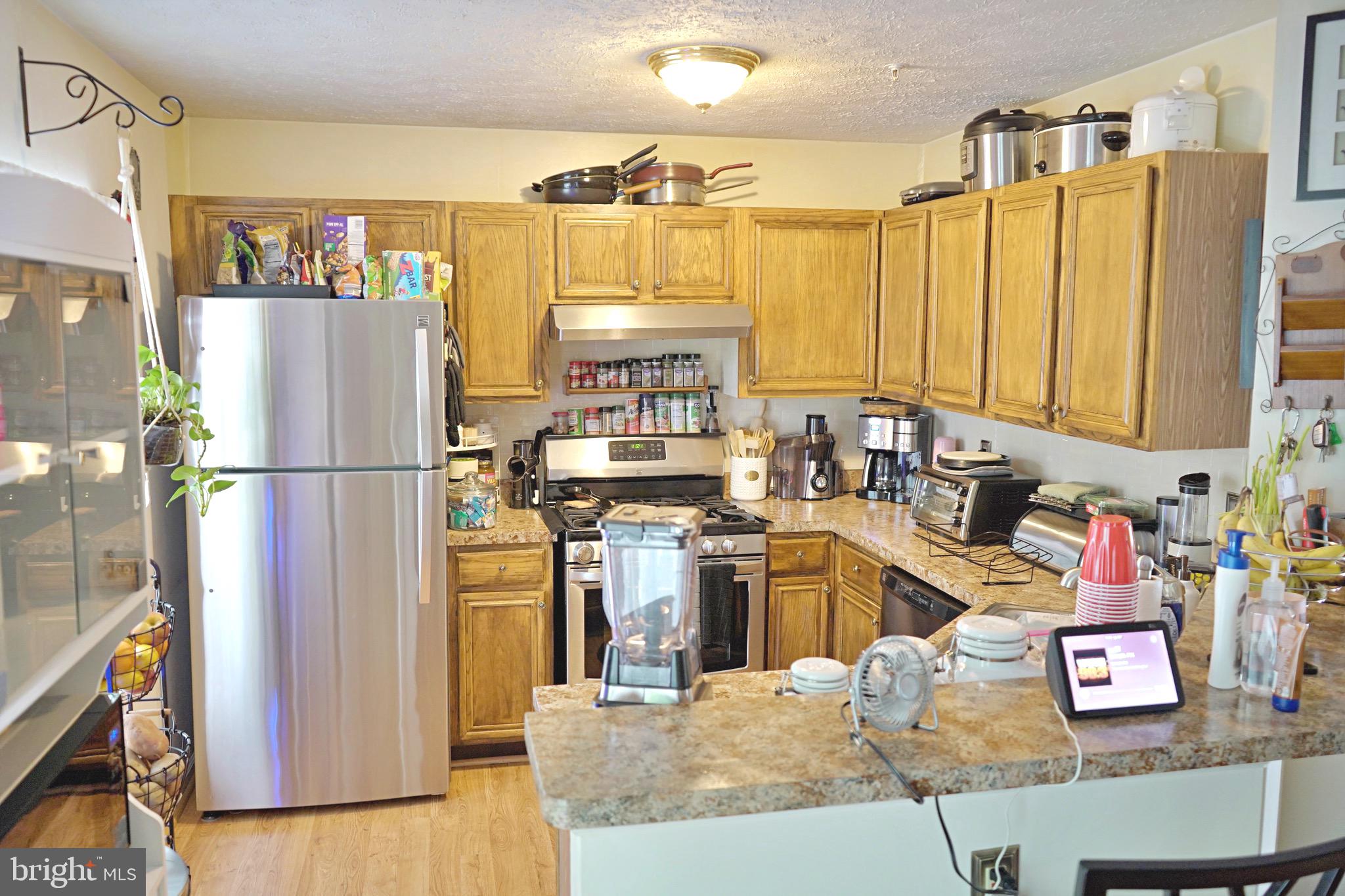 LAKEWOOD EST SUB - Residential