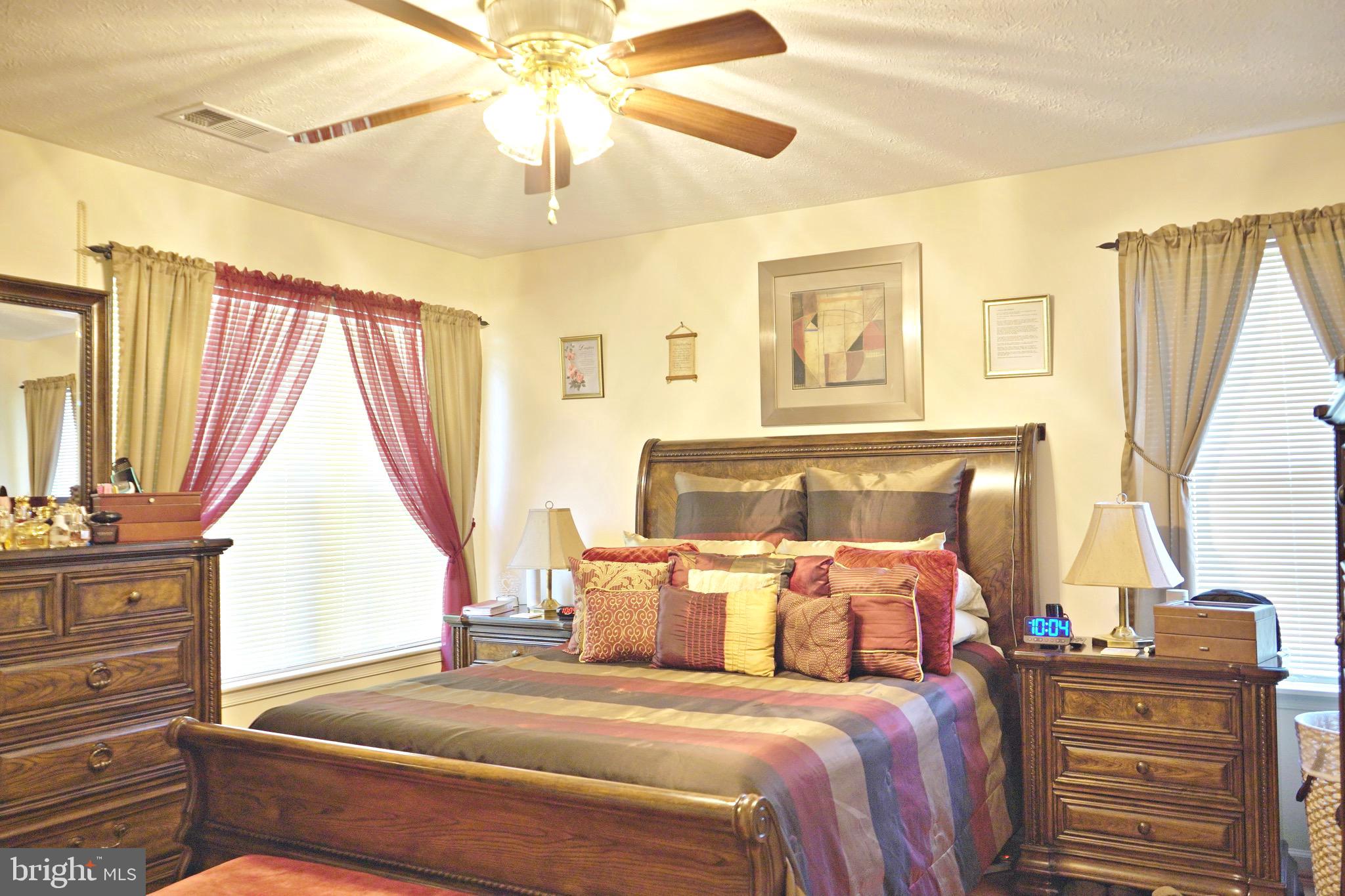 LAKEWOOD EST SUB - Residential